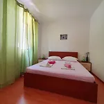 Tri Sestrice