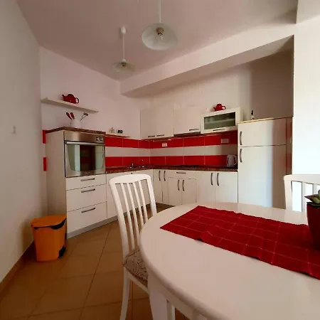 Tri Sestrice Apartman