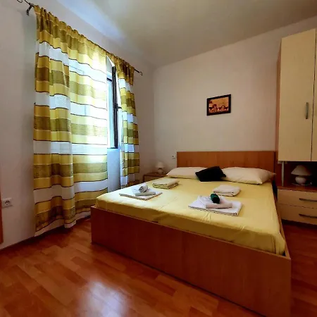 Tri Sestrice Apartman *