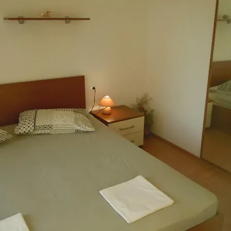 Tri Sestrice Apartman *