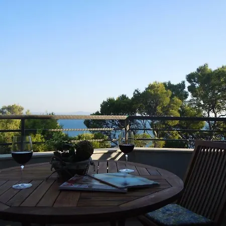 Apartament Tri Sestrice *