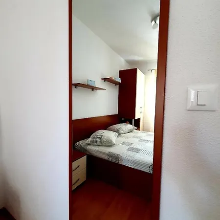 Tri Sestrice Sveta Nedelja (Hvar)